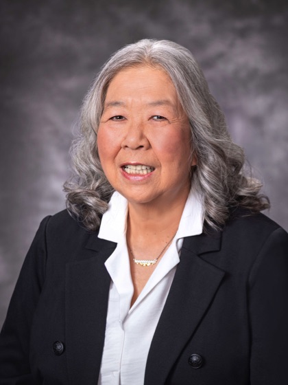 Loretta Lee